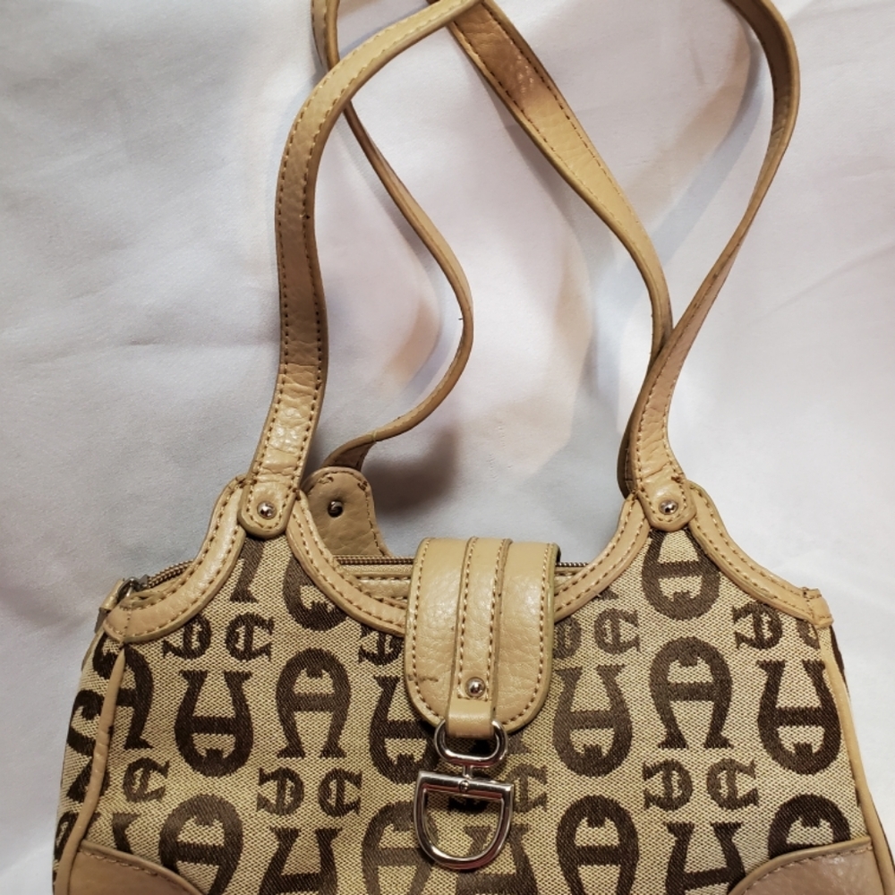 Vintage Etienne Aigner Small Handbag Satchel Purse - Picture 10 of 13